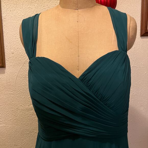 Dessy Collection Off-the Shoulder Draped Chiffon Maxi Dress Hunter Green Size 16 - Picture 5 of 16